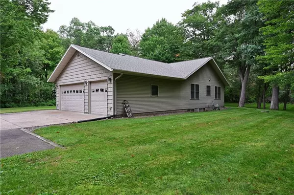 Spooner, WI 54801,5810 Bear Path Lane