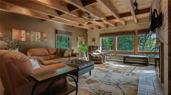 Eau Claire, WI 54701,1121 E Lowes Creek Road