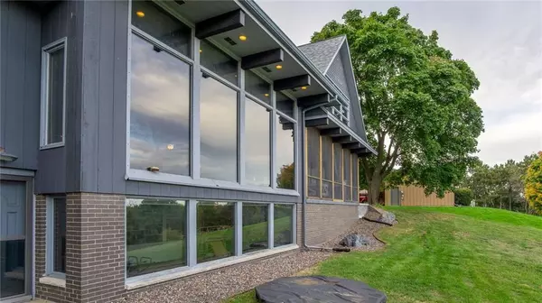 Eau Claire, WI 54703,217 Sky Line Drive