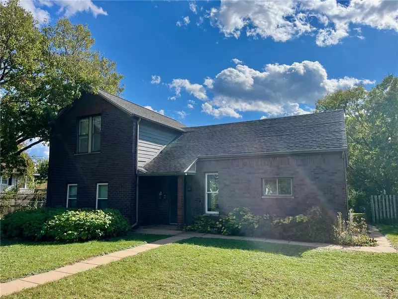 1321 Emery Street #1-2, Eau Claire, WI 54701