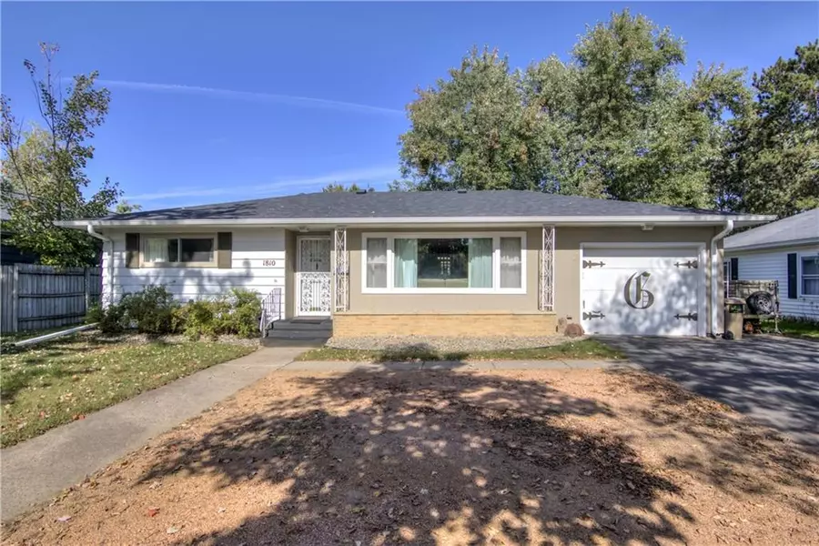 1810 Lloyd Avenue, Eau Claire, WI 54701