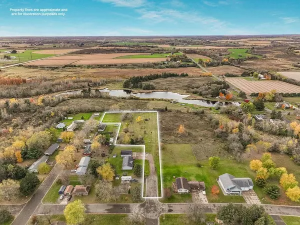 303 Portland Avenue, Almena, WI 54805