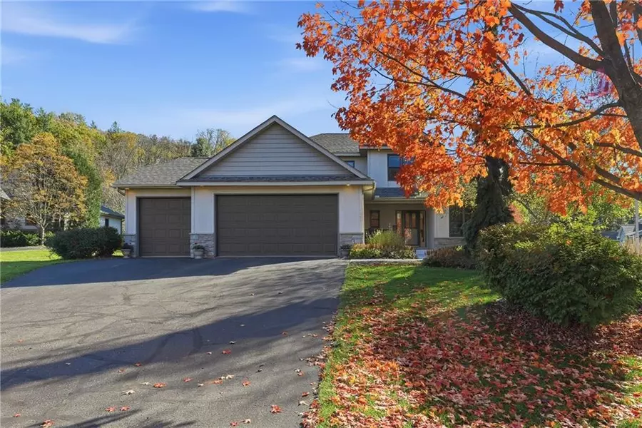 1644 Sunwood Court, River Falls, WI 54022