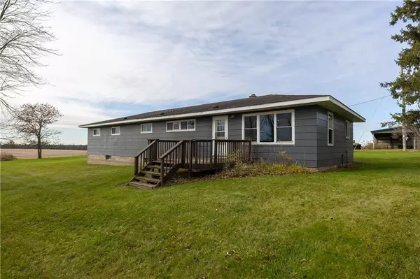 1384 County Highway H, Stanley, WI 54768