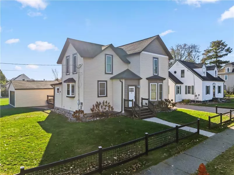 65 Lakeview Drive, Chetek, WI 54728