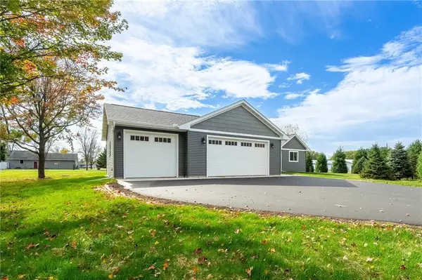 Chippewa Falls, WI 54729,14113 90th Avenue