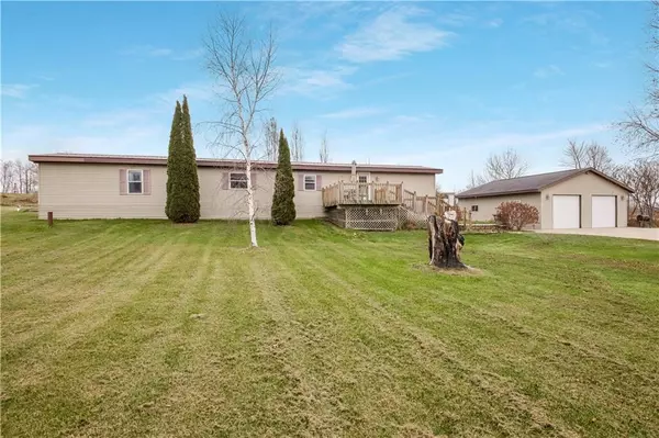 3 27 7/8 Street, New Auburn, WI 54757