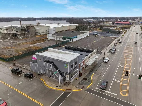 1 S Main Street, Rice Lake, WI 54868