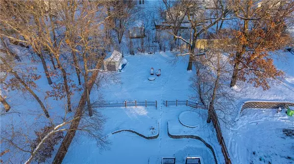 Eau Claire, WI 54703,1217 Boulevard Place