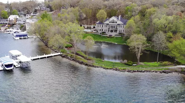 Lake Geneva, WI 53147,N1860 N Black Point Rd