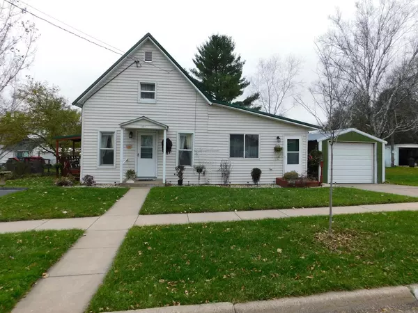 621 Hillsborough AVENUE, Hillsboro, WI 54634