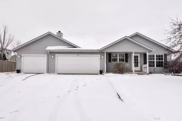 10827 S Shepard Ave, Oak Creek, WI 53154