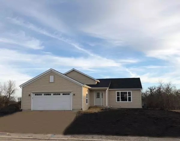 1231 E Longneedle Ln #Lot 21, Elkhorn, WI 53121