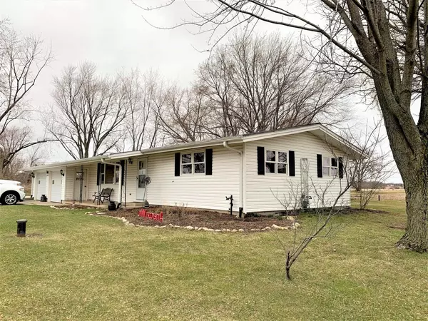 W4298 Bluff ROAD, East Troy, WI 53120