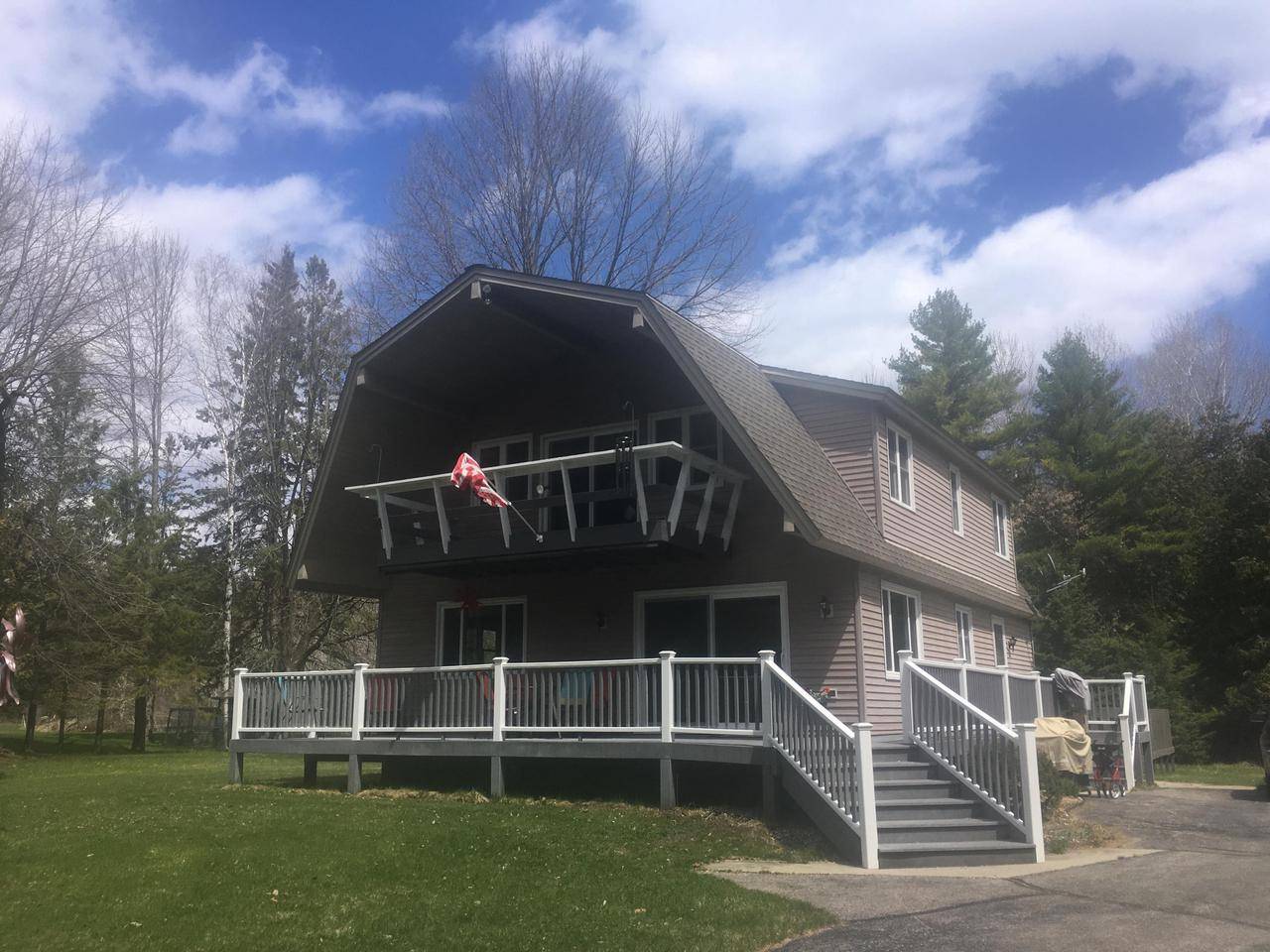 n1348 O4 LN, MI 49858