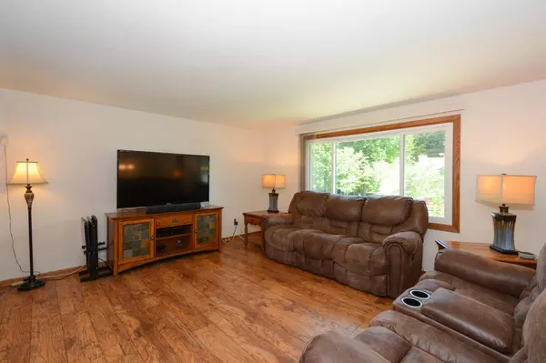 Random Lake, WI 53075,90 Evergreen Dr