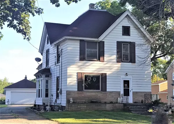 3015 Main STREET, East Troy, WI 53120