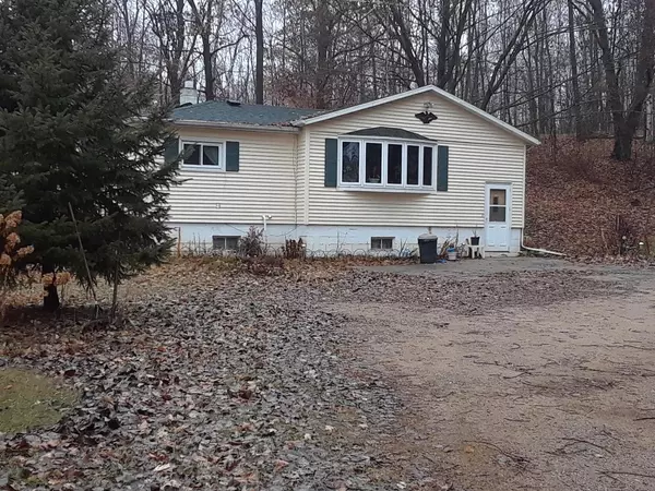 10361 Parkway, Pound, WI 54161