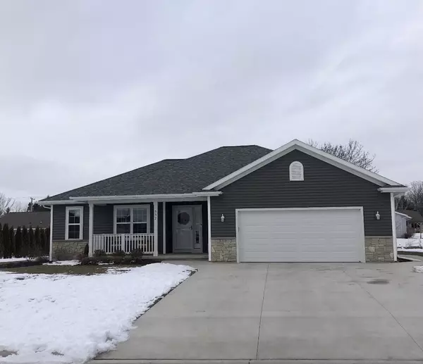 532 Pine Ridge Ave, Howards Grove, WI 53083