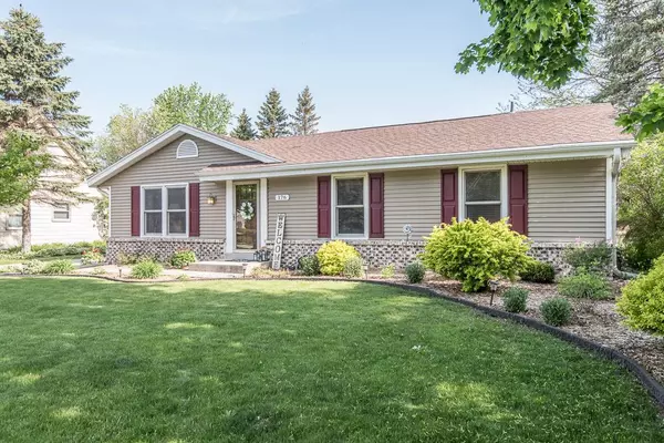 Hartland, WI 53029,176 Chestnut Ridge Dr