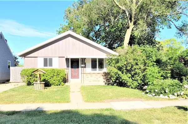 2609 Blaine AVENUE, Racine, WI 53405