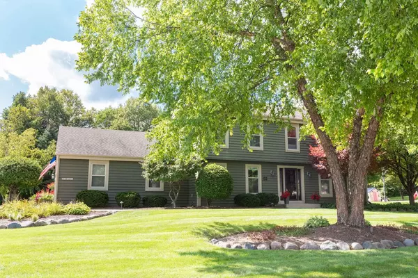 N52W16041 Bette DRIVE, Menomonee Falls, WI 53051