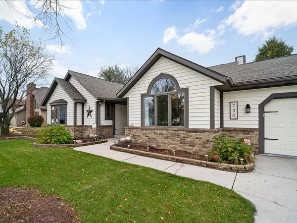 730 Denison Cir, Sheboygan Falls, WI 53085