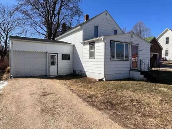 1004 Main ST E, Caledonia, MN 55921