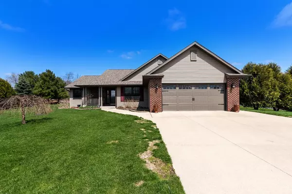 W6968 Miller CIRCLE, Adell, WI 53001