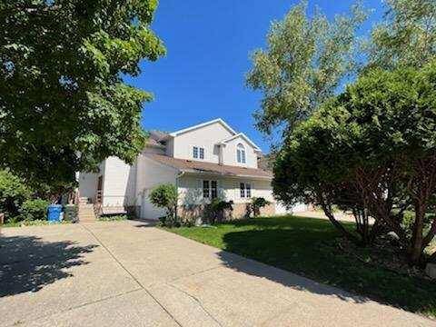 2898 Brian Ln,  Fitchburg,  WI 53711