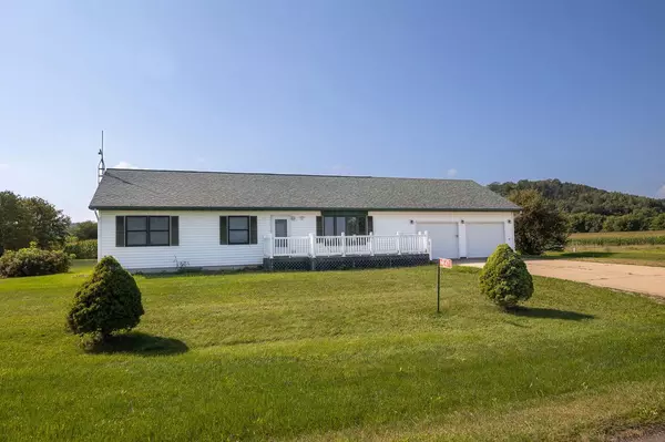 N8471 Meek ROAD, Alma Center, WI 54611