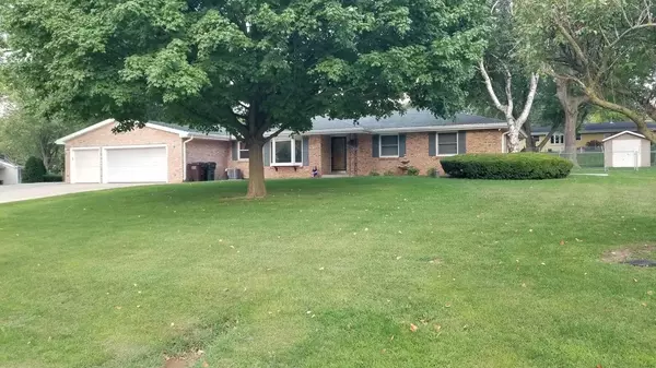 New Berlin, WI 53146,21965 W Lochinvar LANE