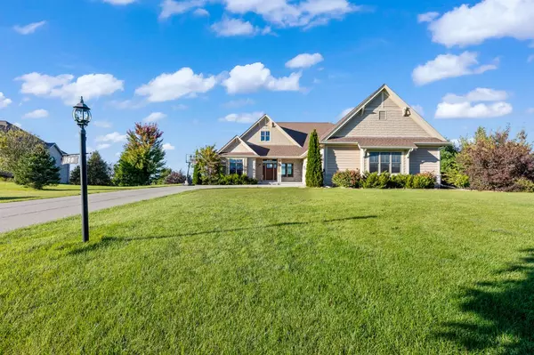 190 High Ridge COURT, Slinger, WI 53086