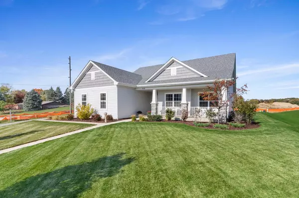 615 Settlers Ridge Dr, Lake Geneva, WI 53147