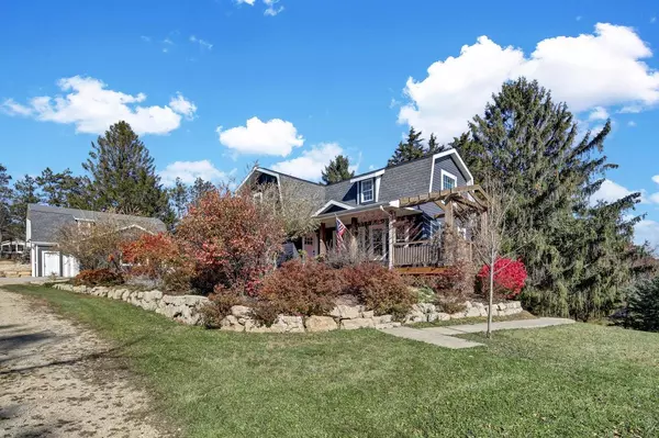 27885 County Highway X, Cashton, WI 54619