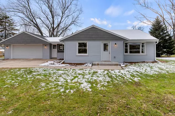 12935 W Colfax PLACE, Butler, WI 53007