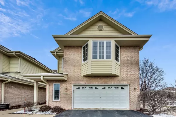 3300 Cedar Hollow Ct #D, Waukesha, WI 53188