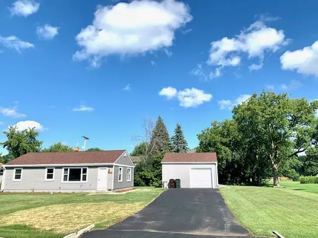 New Berlin, WI 53151,1634 S 167th St