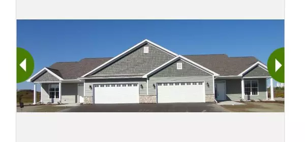 N70W15743 Mayflower COURT #14 Bldg 7, Menomonee Falls, WI 53051