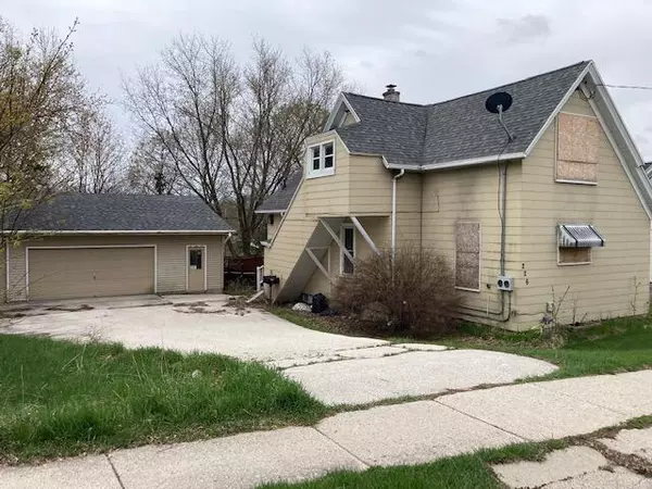 226 Poplar STREET, Sheboygan Falls, WI 53085