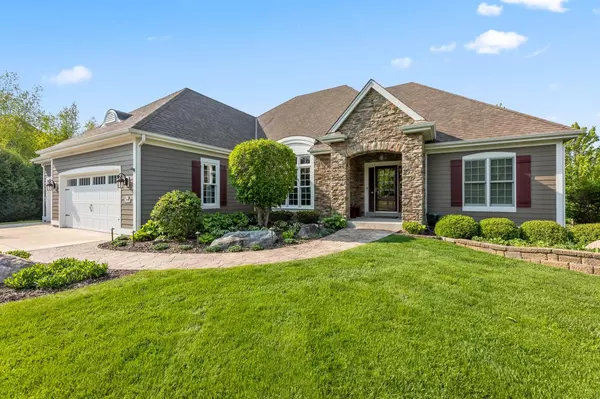 N23W27283 Arlington COURT, Pewaukee, WI 53072