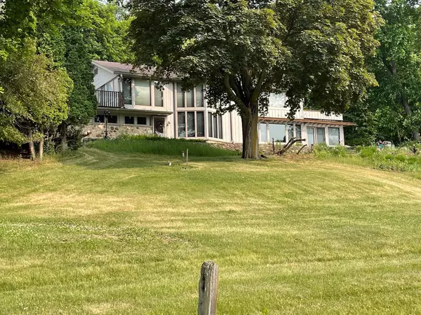 Colgate, WI 53017,807 St Augustine ROAD #801