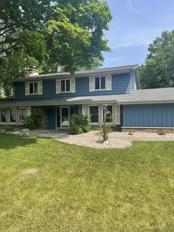 12304 W Holt AVENUE, West Allis, WI 53227