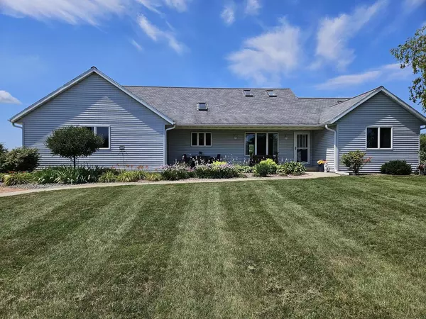 N8657 County Road Q, Watertown, WI 53094