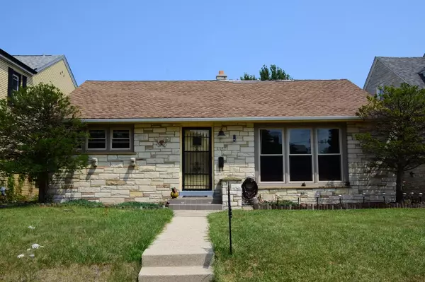 4450 S Packard AVENUE, Cudahy, WI 53110