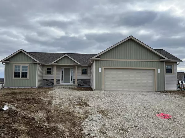 905 Ridge COURT, Watertown, WI 53094