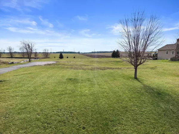 40205 106TH STREET, Genoa City, WI 53128