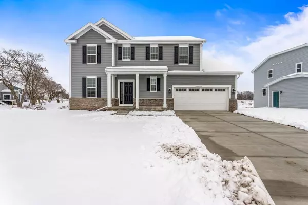 W242N5624 S Peppertree DRIVE, Sussex, WI 53089