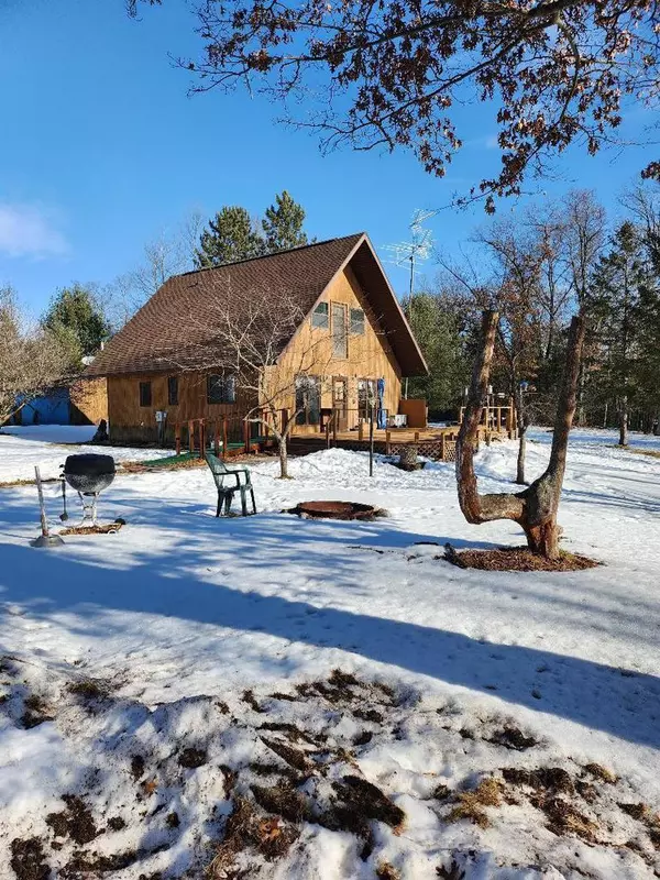 W8796 Smith Creek ROAD, Crivitz, WI 54114