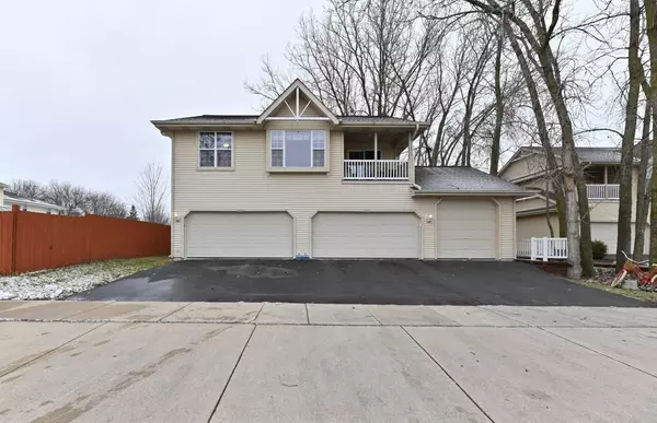 3212 E Donald AVENUE, Cudahy, WI 53110